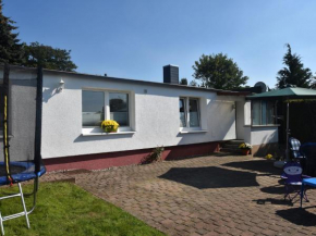 Beautiful Bungalow in Kropelin with Garden